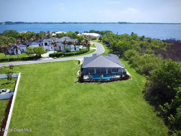 6341 Spinaker Dr, Rockledge, FL 32955