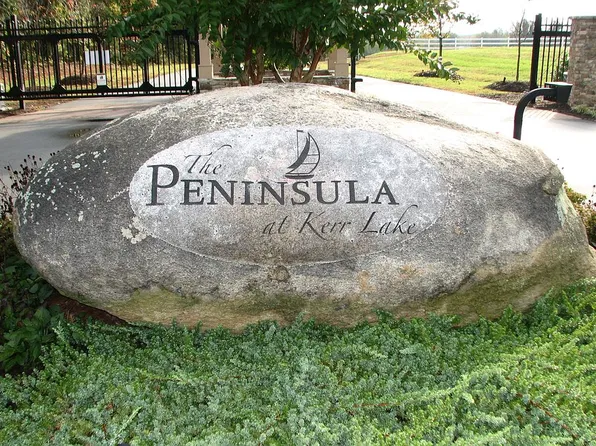 5 Waterstone Ln, Henderson, NC 27537