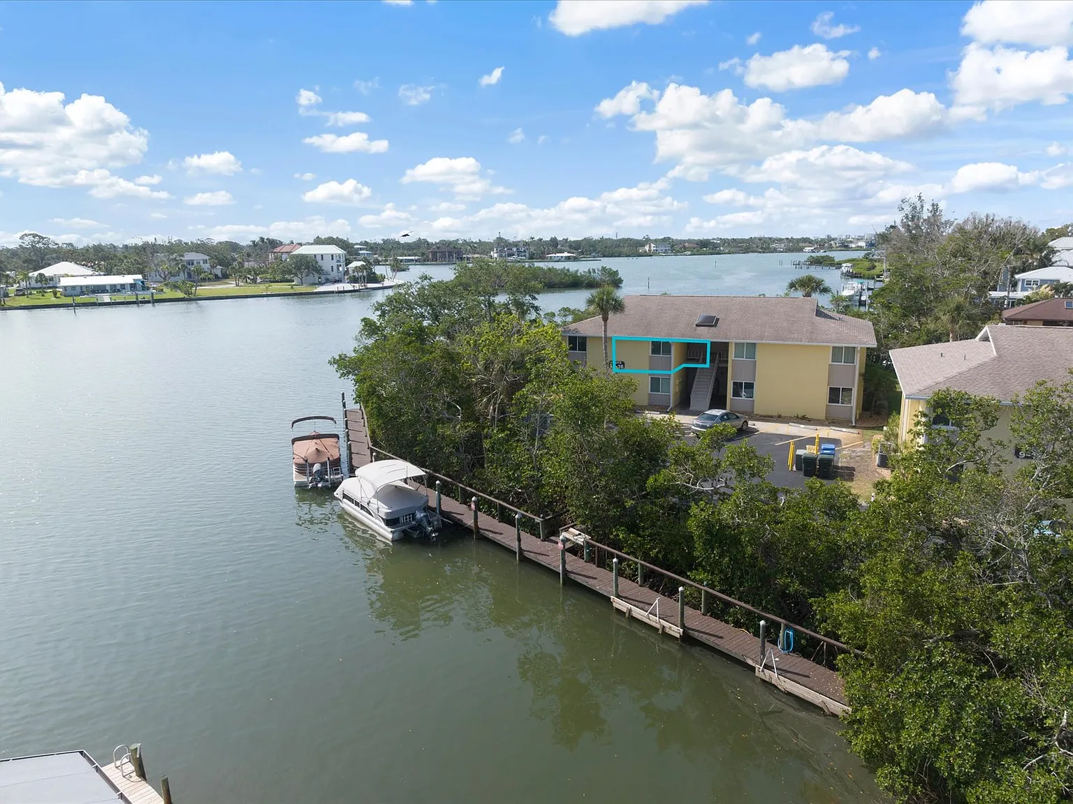 2 bed, 1067 sqft, $5,500 — Photo 1