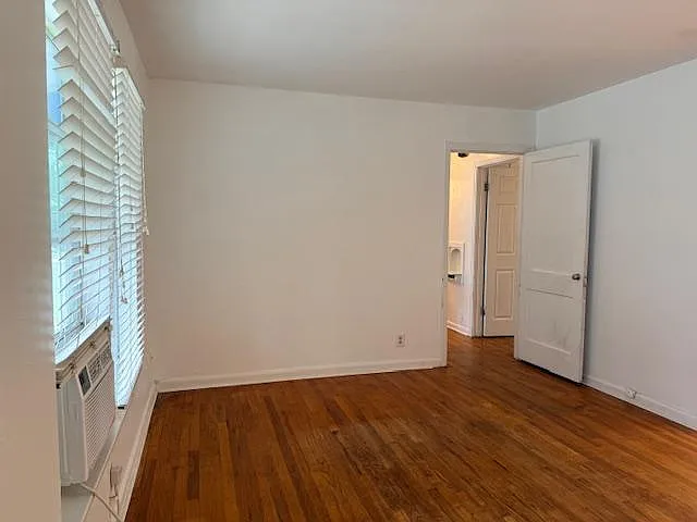 234 Danville Ave — Photo 9