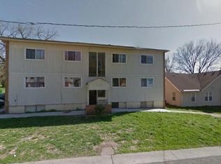 120 Kindred Ave, Bonner Springs, KS 66012