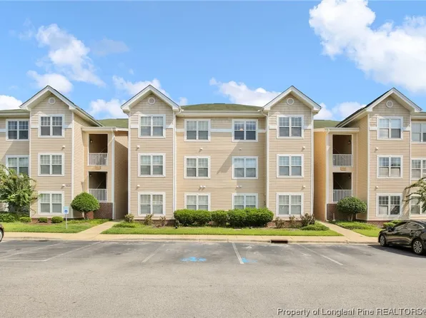 3330 Harbour Pointe Pl Unit 11, Fayetteville, NC 28314