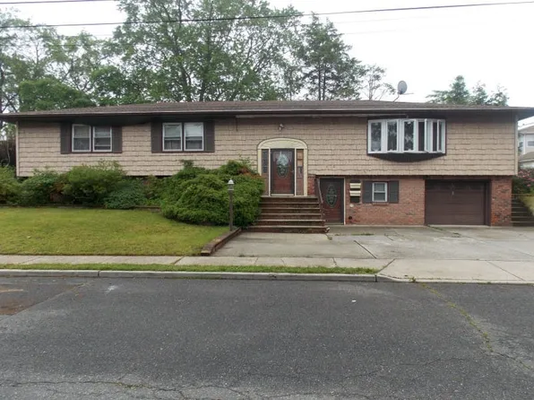 193 Frederick Ave, South Floral Park, NY 11001