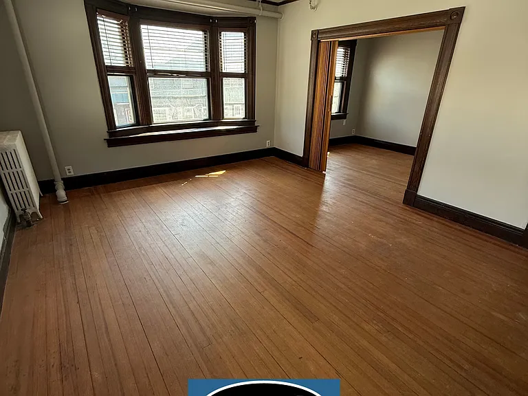41 Main St N #2 — Photo 11