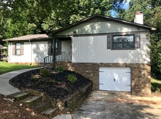 107 Bunker Hill Rd, Greer, SC 29650