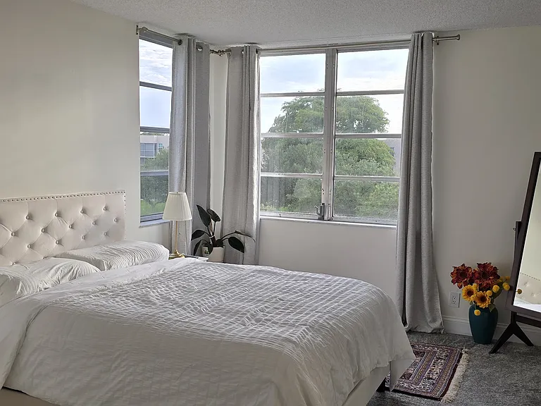 9531 Seagrape Dr #406 — Photo 3