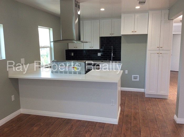 1st image of 258 N Avenue 49