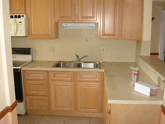 5th image of 246 41st Ave NE