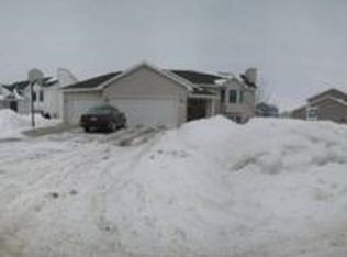 904 Berg Blvd SE, Stewartville, MN 55976