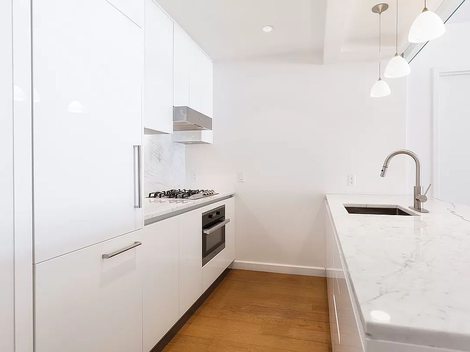1st image of 351 W 54th St APT 4D
