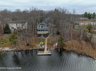 5160 Classic Dr, Tobyhanna, PA