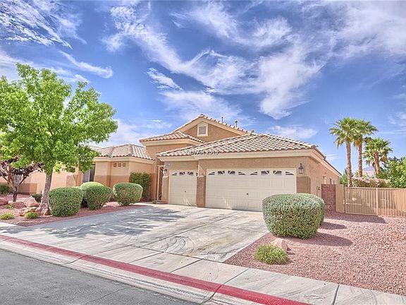 2nd image of 5612 Summer Splash Ct