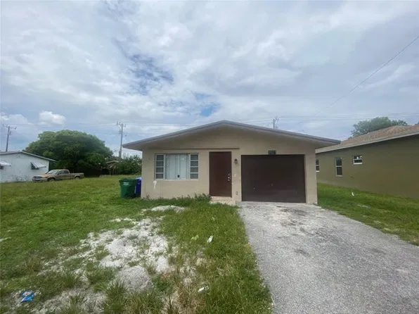2521 NW 15th Ct, Pompano Beach, FL 33311