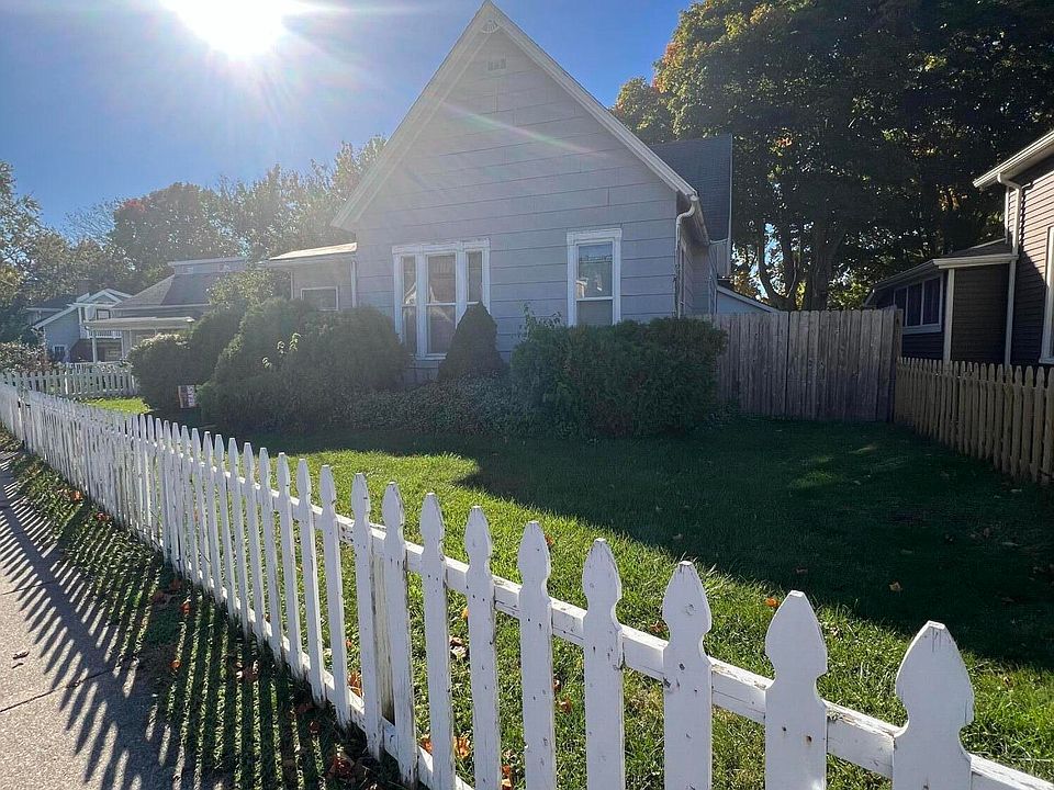 1st image of 505 Calumet Ave