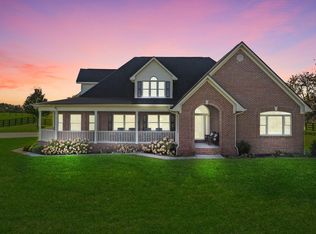 1011 Sebree Rd, Stamping Ground, KY 40379