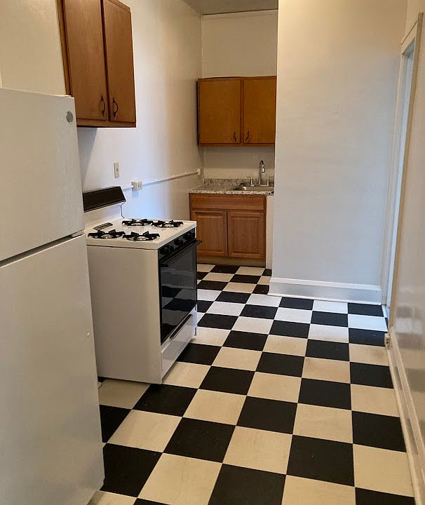 1st image of 1407 Marlowe Ave