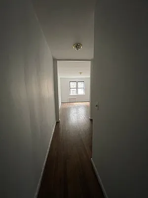 Rented by Urban Real Estate Inc | media 25