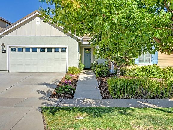 4th image of 3670 Edington Dr