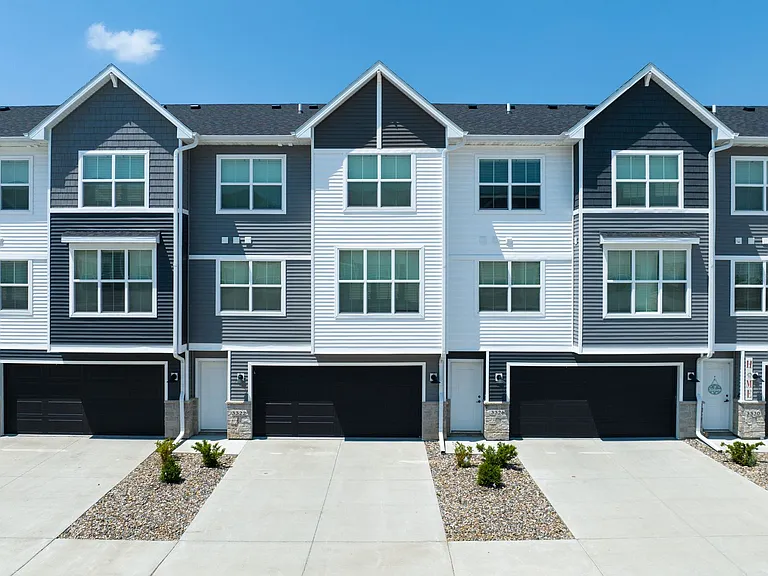 Aspen Ridge Townhomes — Photo 19