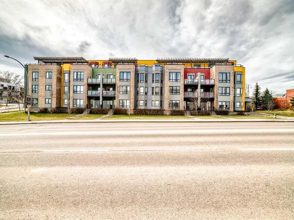 611 E Edmonton Trl NE #210, Calgary, AB T2E 3J3
