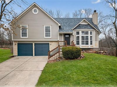 8000 W 148th St, Overland Park, KS, 66223