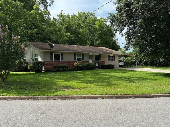 104 Falcon Dr, Enterprise, AL 36330