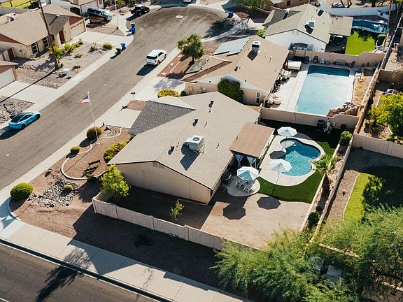 3rd image of 4764 E OLNEY Drive