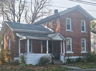 47 Holley St, Auburn, NY 13021