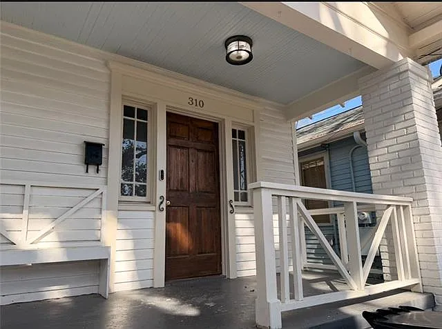 310 Broadway St — Photo 3