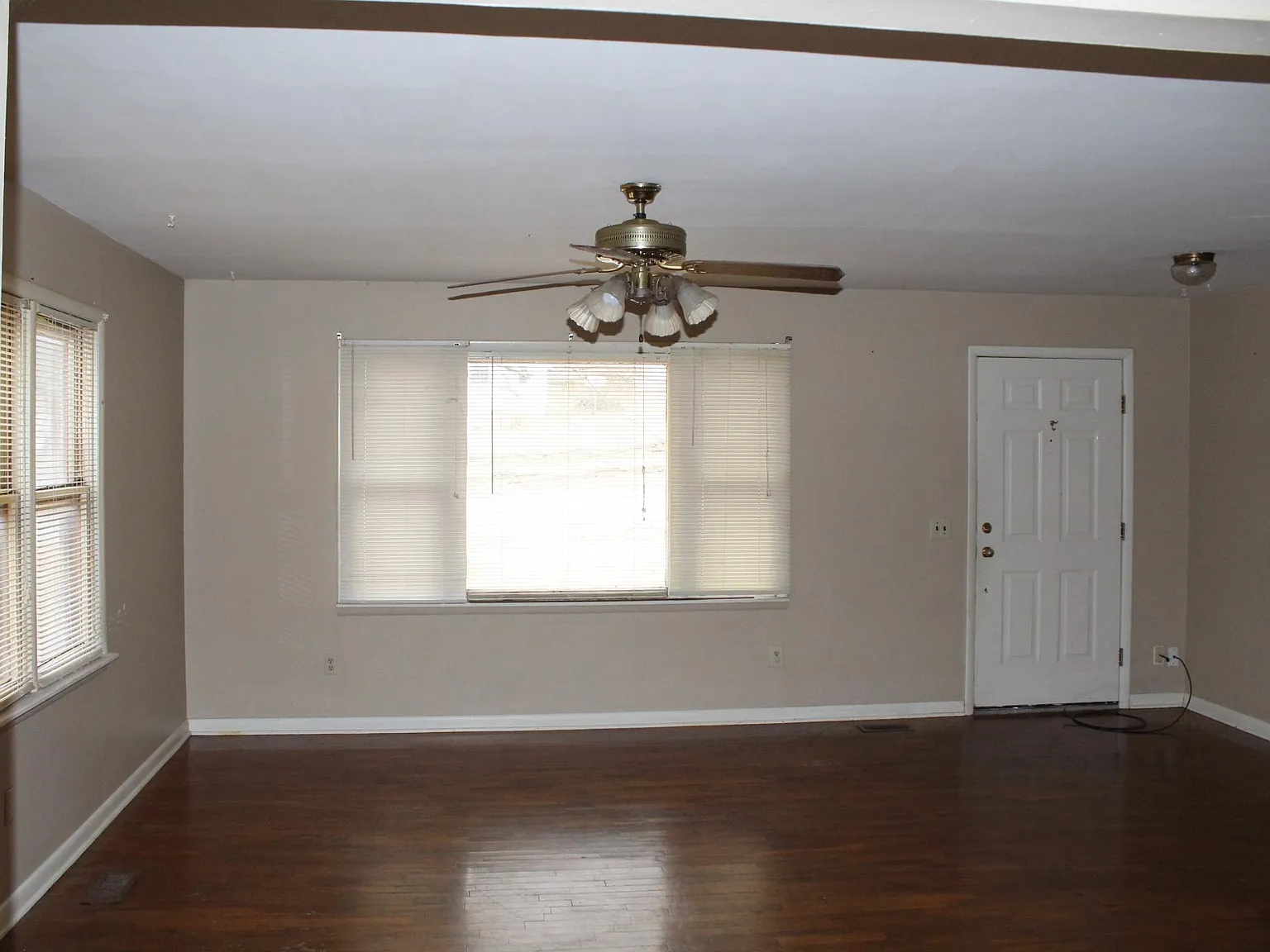 2 bed, 840 sqft, $950 — Photo 4