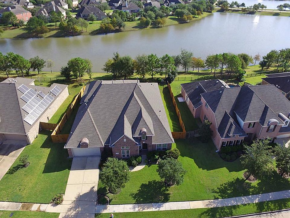 1st image of 12007 Cedar Creek Dr