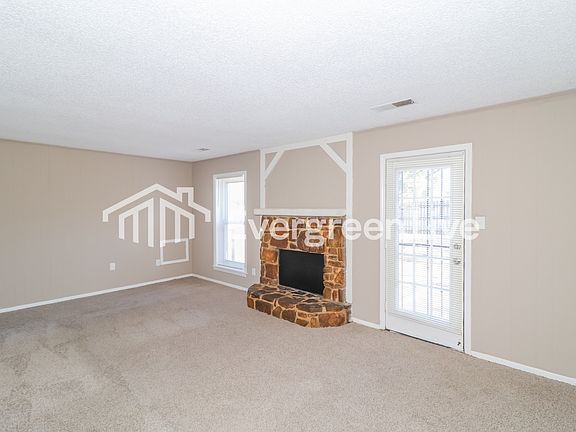 4th image of 3434 Hallshire Dr