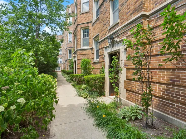 2016 W Greenleaf Ave APT 1A, Chicago, IL 60645