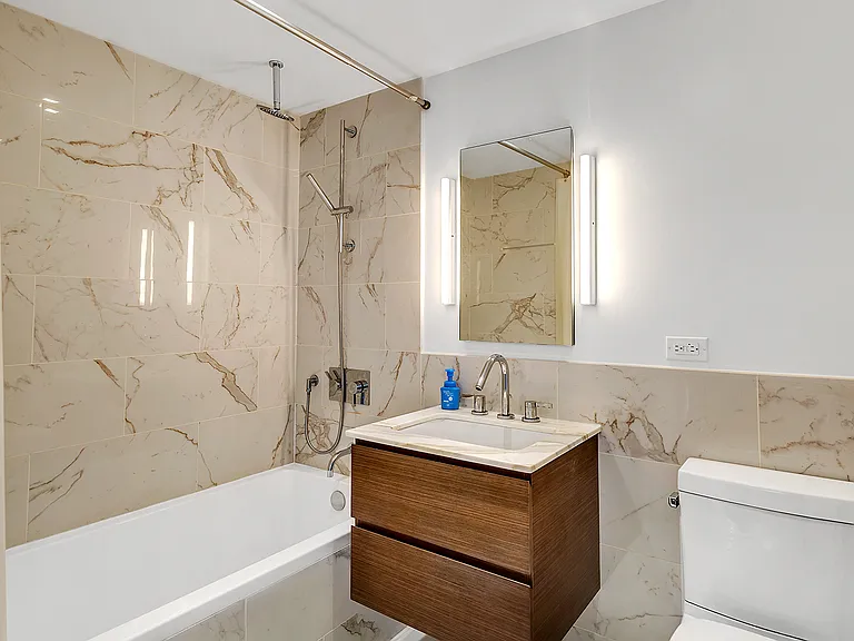 325 Lexington Ave #7A — Photo 10