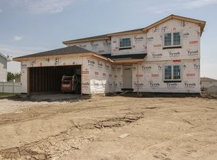 382 Tramore Ave, Beecher, IL 60401