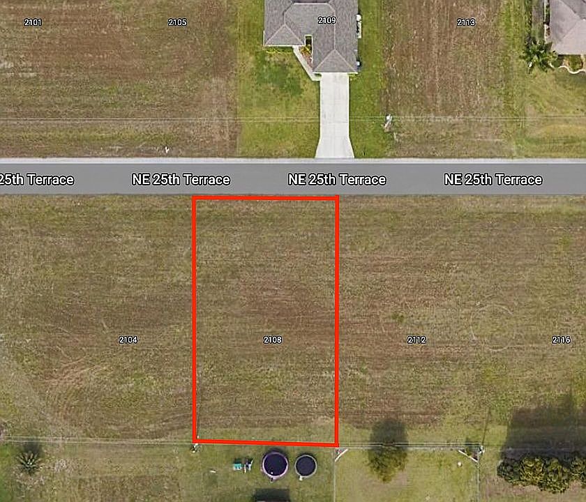 1st image of 2108 NE 25th Ter