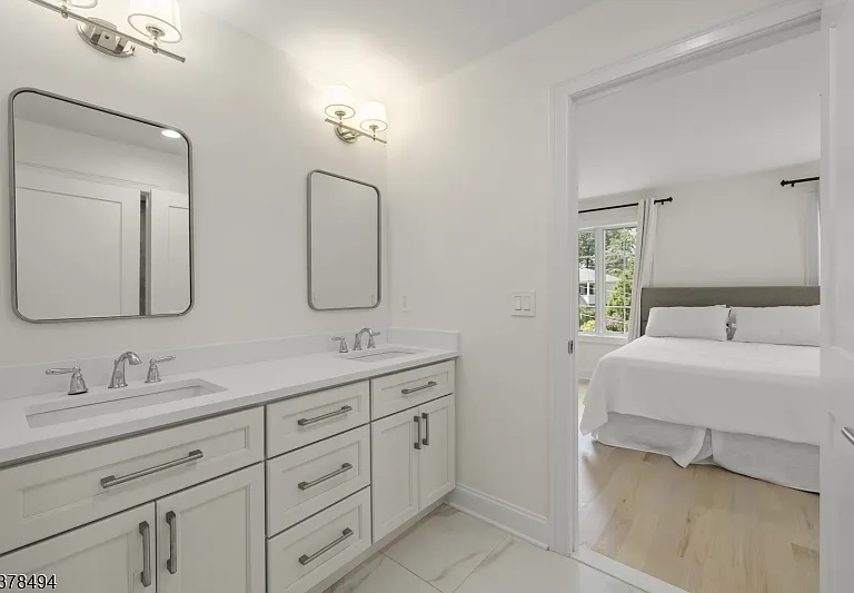 20 Woodfern Rd — Photo 36