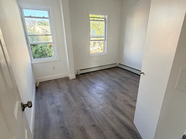 428 Franklin St #2 — Photo 7