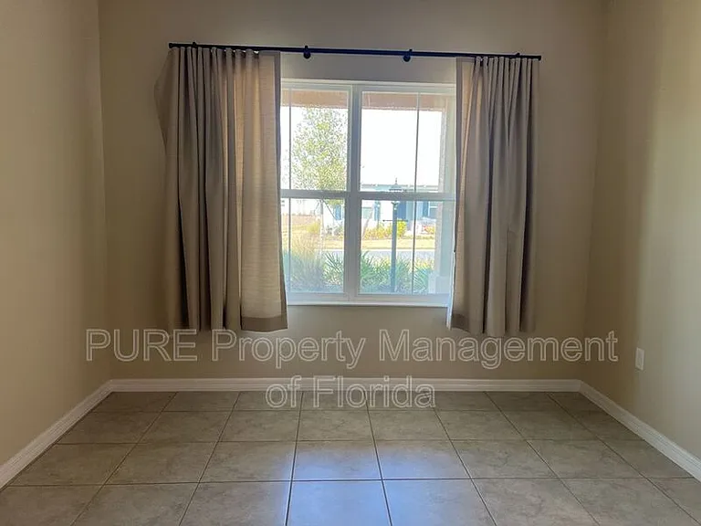 10376 SW 99th St — Photo 7