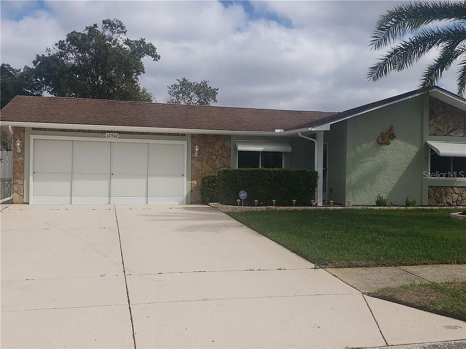 1st image of 12902 Walnut Tree Ln