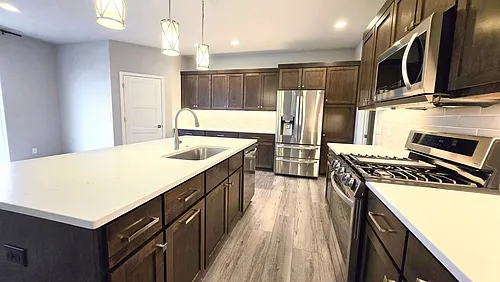 W217N6176 Masters Dr — Photo 8