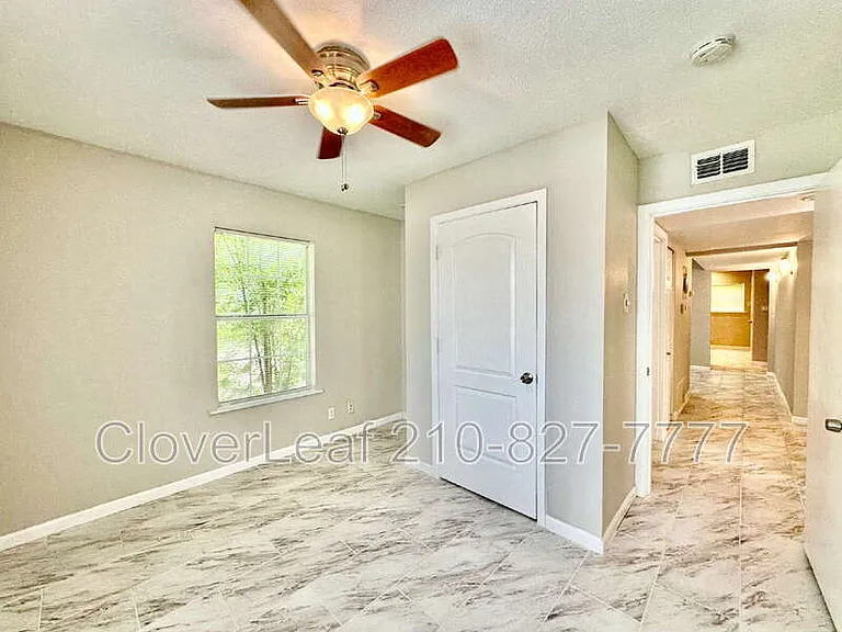 214 Basswood Dr — Photo 18