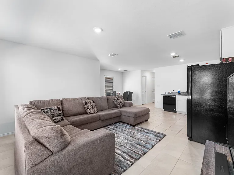 241 Thresher Ln — Photo 14