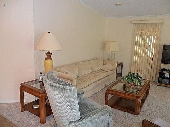 5th image of 413 Palmer Dr
