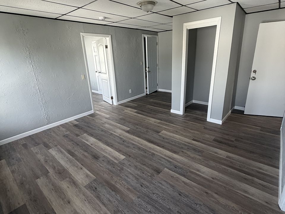 2nd image of 1017 Pine St #3W