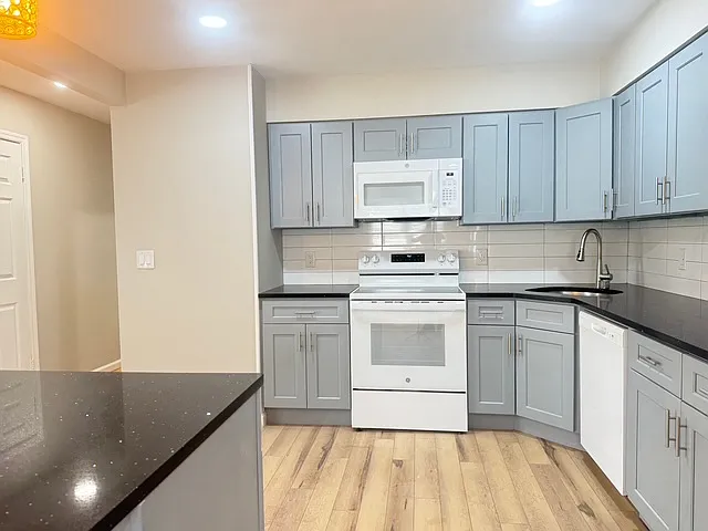 227 Whalesback Rd — Photo 10