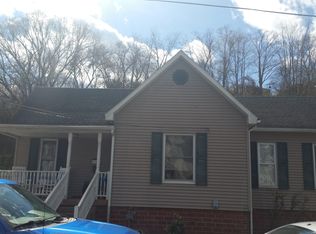 109 Park St, Glenville, WV