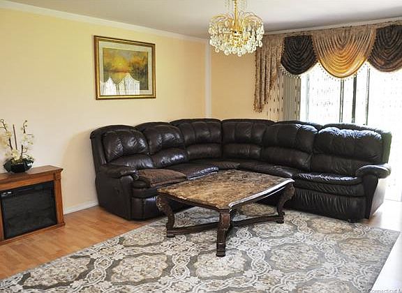 Living room, sliders to dec...