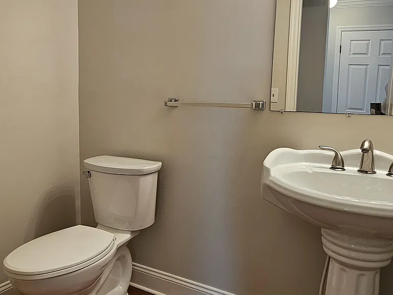 7 Stonegate Dr — Photo 16