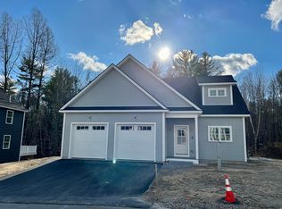 7 Cobblestone St #54, Falmouth, ME 04105